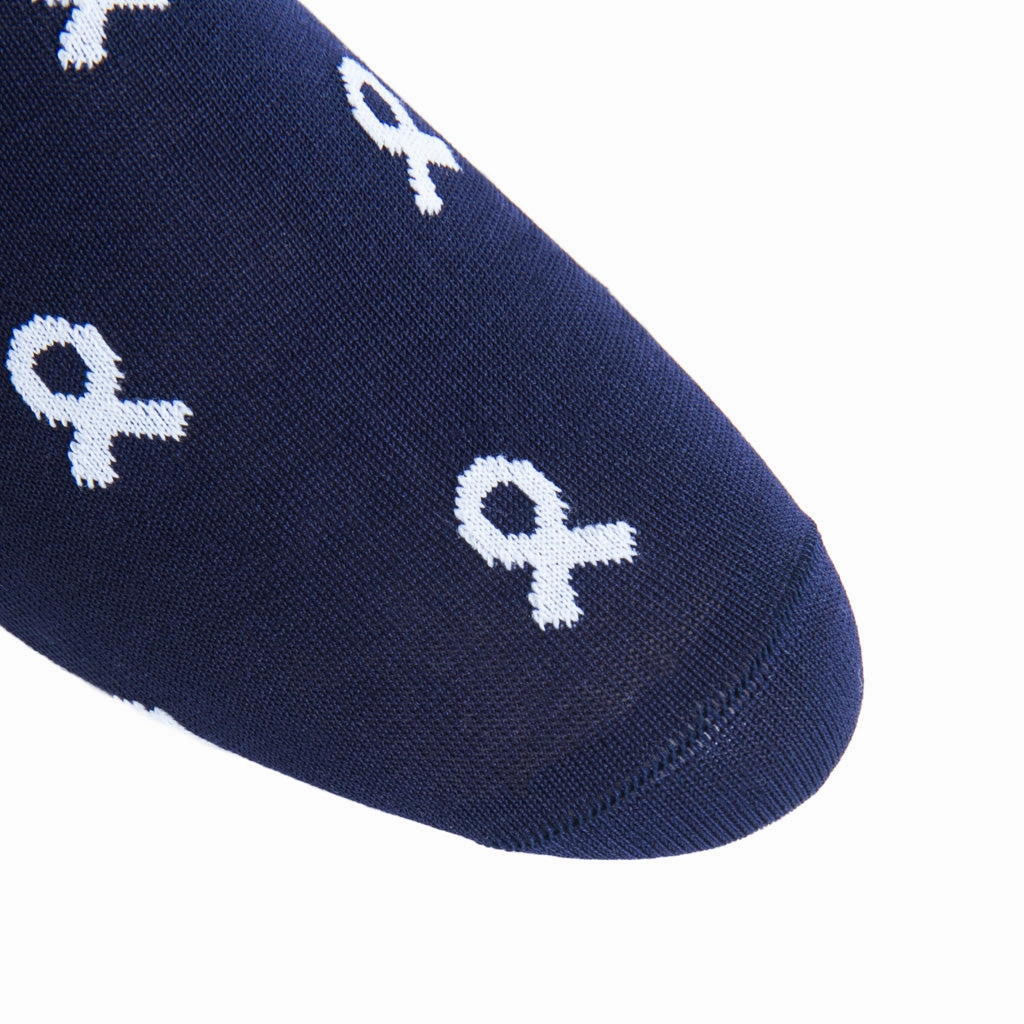 Classic Navy with White Ribbon Lung Cancer Awareness Cotton Sock Linked Toe OTC