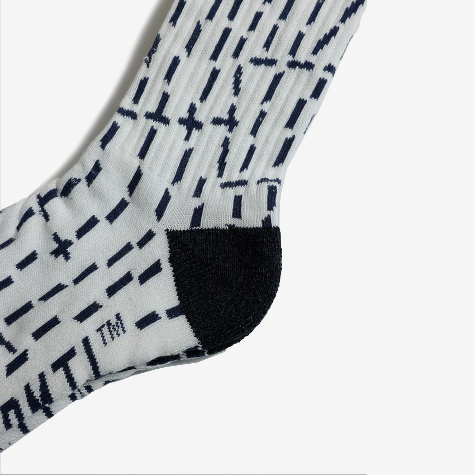 FDMTL | TABI SOCKS { WHITE