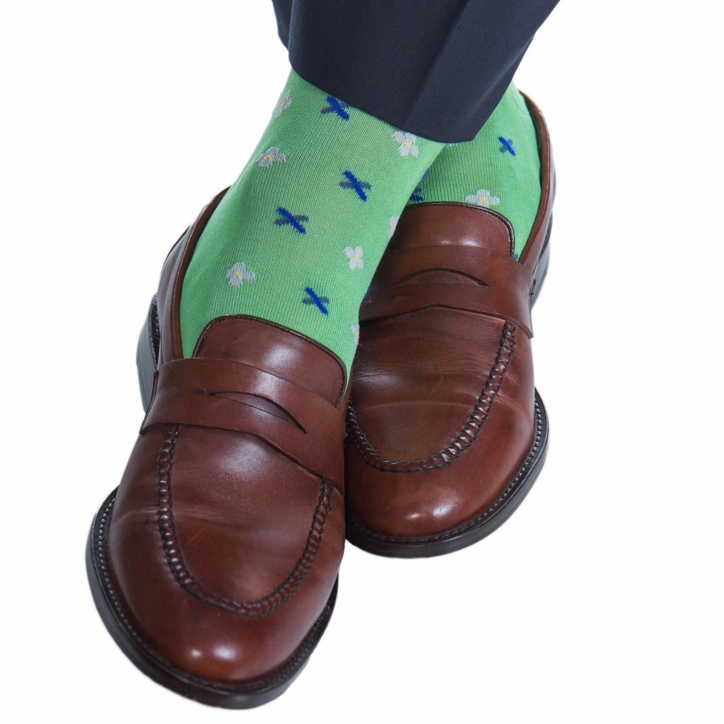 Grass Green with Indigo Blue, Clematis Blue, Pink, Yolk Flower Neat Cotton Sock Linked Toe OTC
