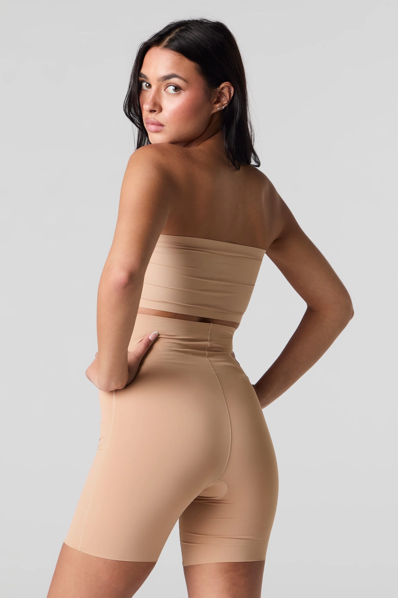 No Show High Rise Short Shapewear
