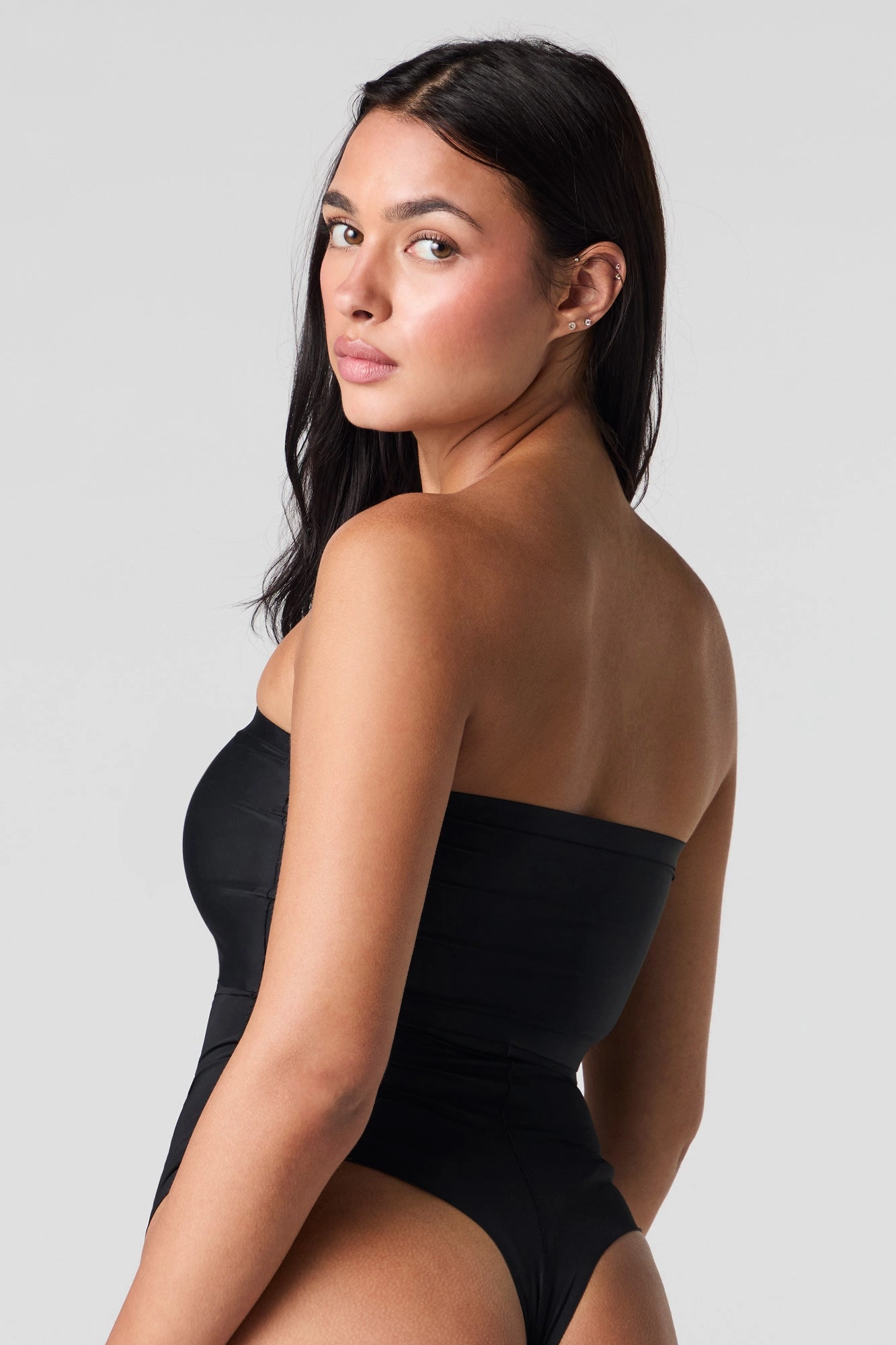 No Show High Rise Thong Shapewear