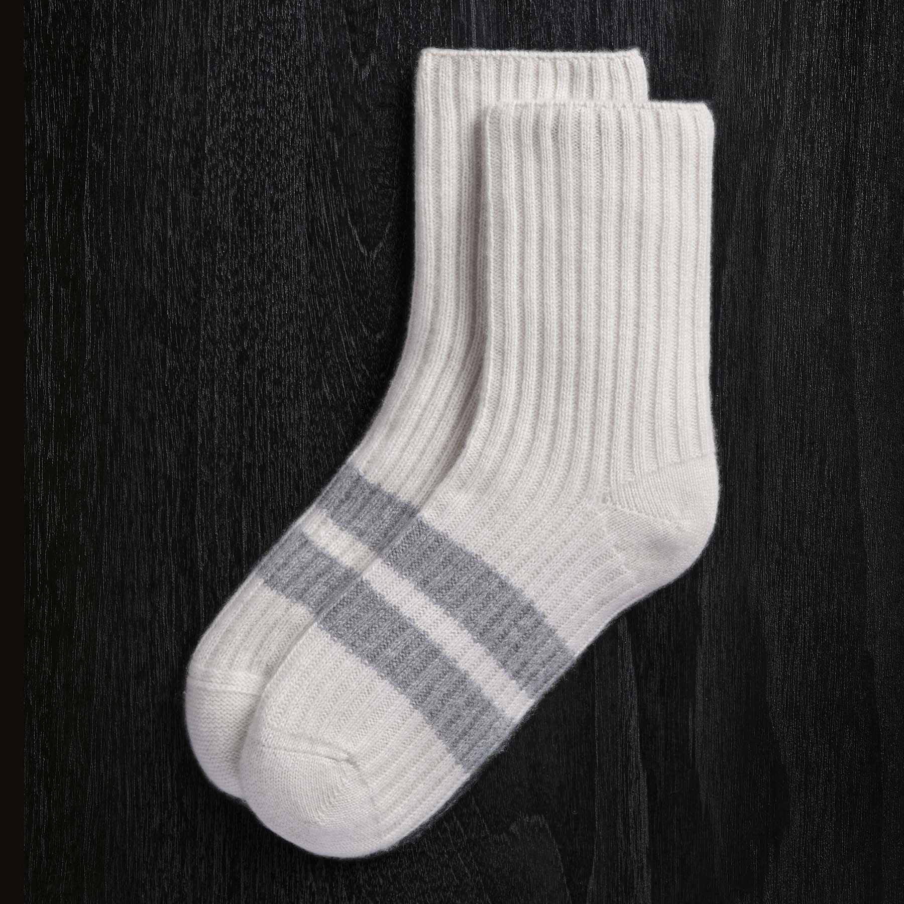 Short Cashmere Sock - Pearl/Heather Grey