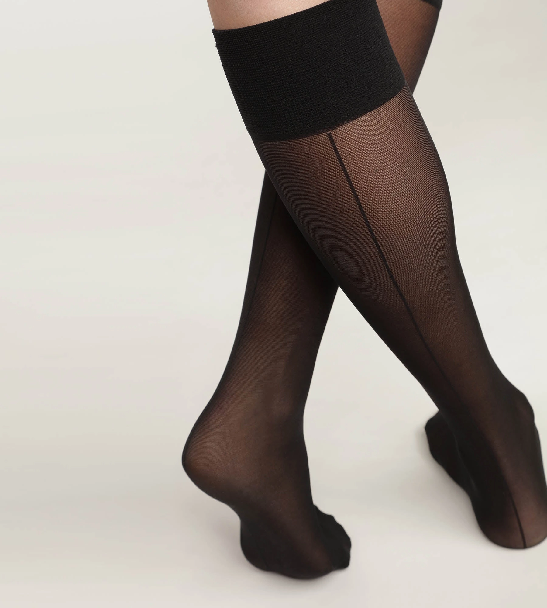 Women's knee-highs in black sheer voile with contrasting line Dim Style